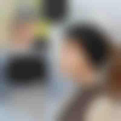 Gorro com rabo-de-cavalo em croché | BEANIEHUT